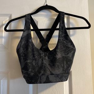 Lole patterned adjustable sports bra